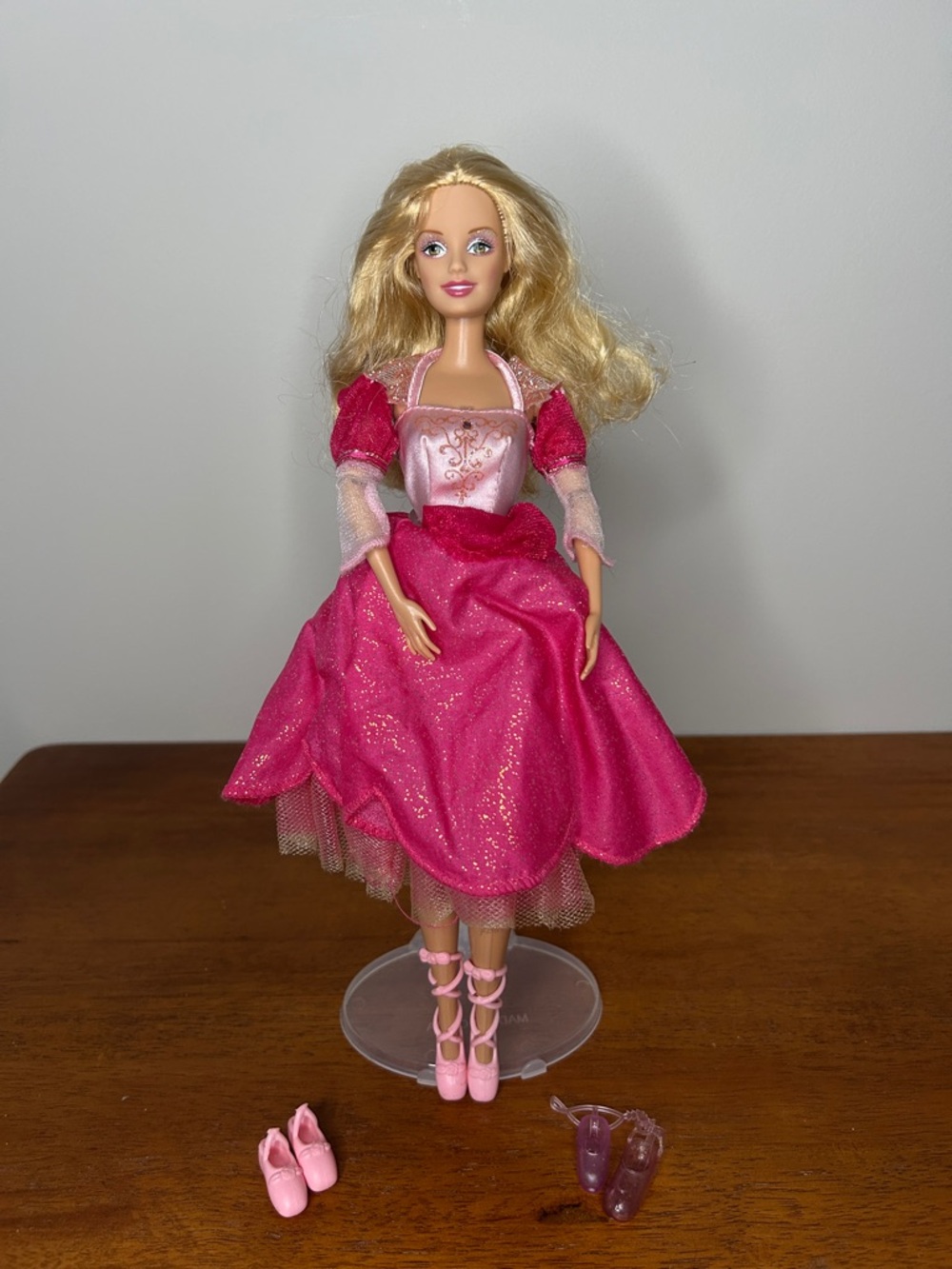 Barbie 12 Dancing Princesses Genevieve doll